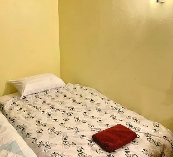 Spacious In Sukhumvit Nana *