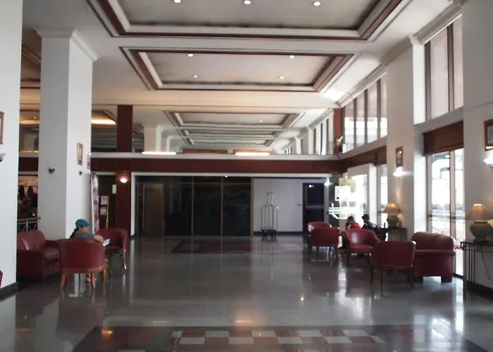 Spacious In Sukhumvit Nana *