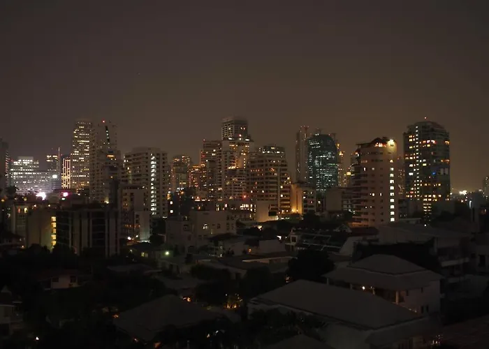 Spacious In Sukhumvit Nana Bangkok